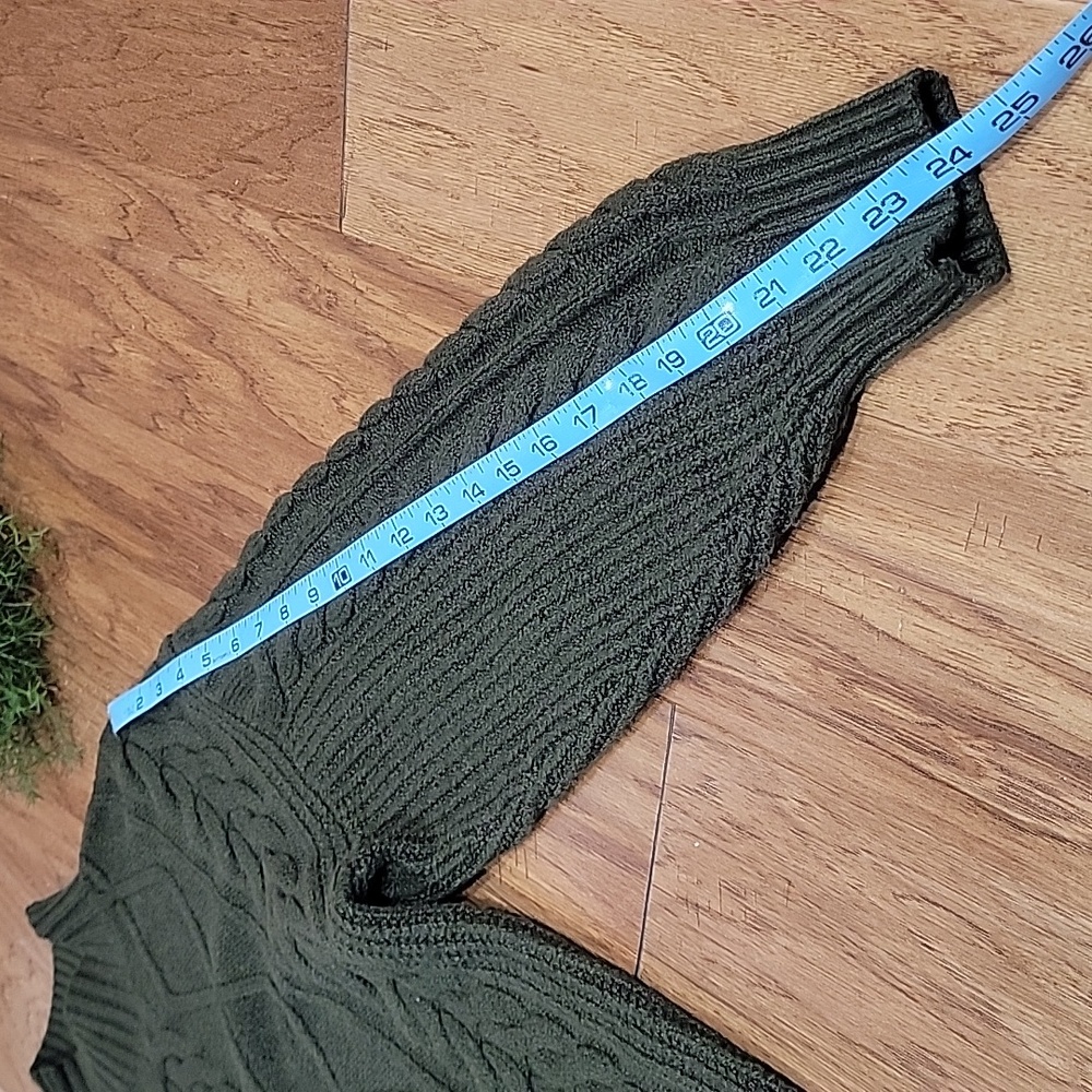 Soft Green Mock Turtleneck - Picture 9 of 11